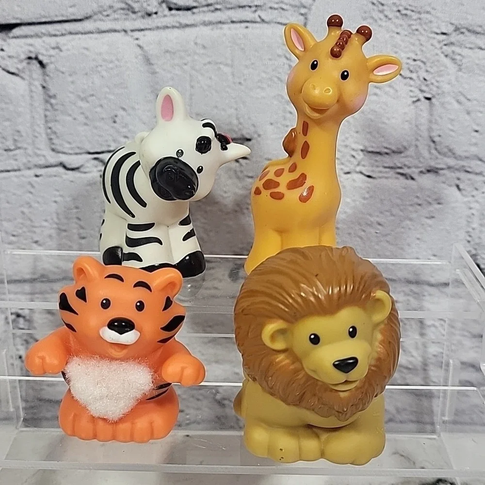Fisher-Price Little People Figures Animal Lot Of 4 Zoo Circus Lion Tiger Giraffe